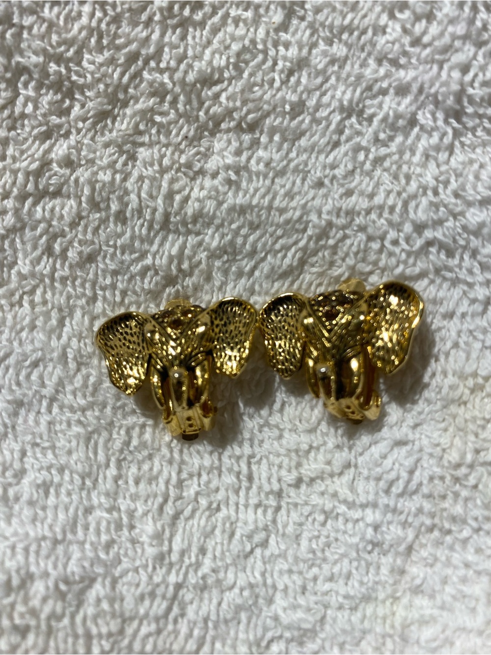 Gold Elephant Head Clip On  Earrings - Women's Accessories (RR)